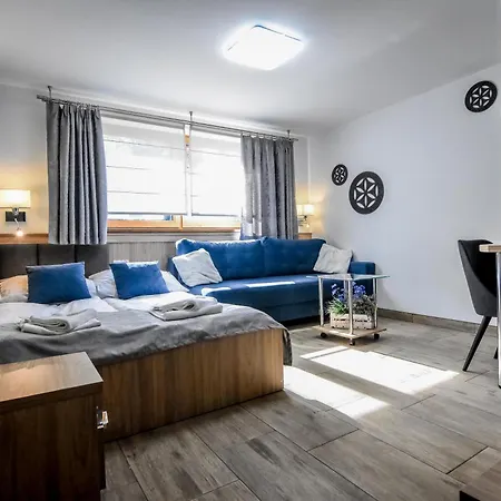 Mrozowka Apartment *