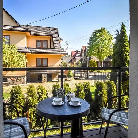 Mrozowka Apartment